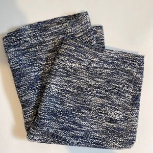 Ann Taylor tweed skirt, size 2 petite. Never worn.